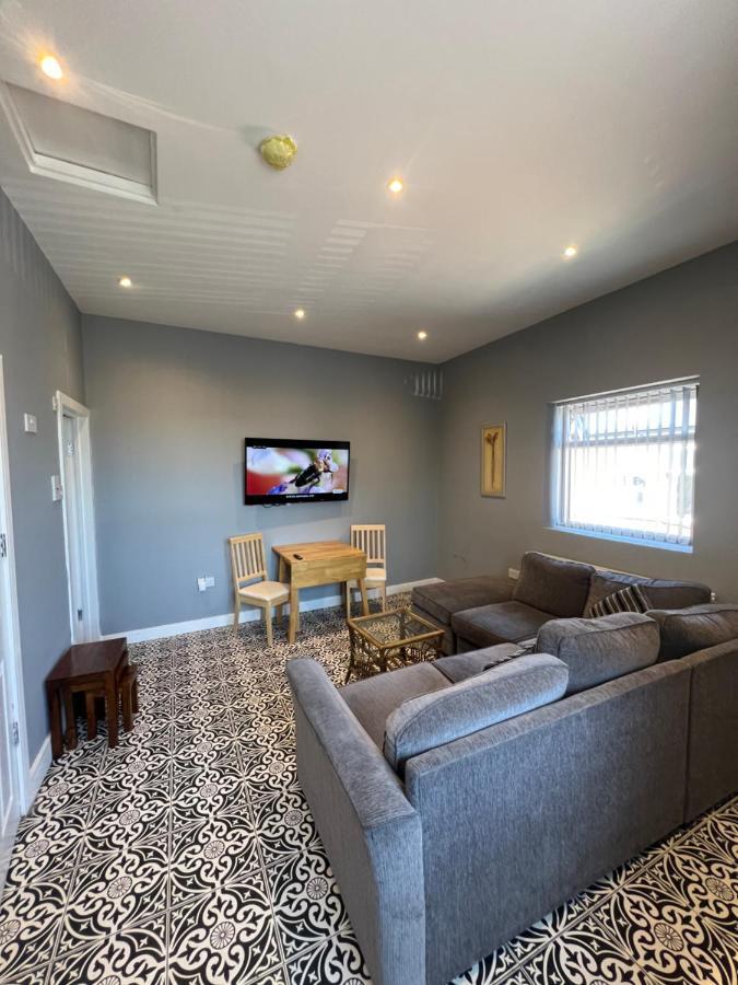West 3 Bedroom Large & Modern Appartement Newcastle upon Tyne